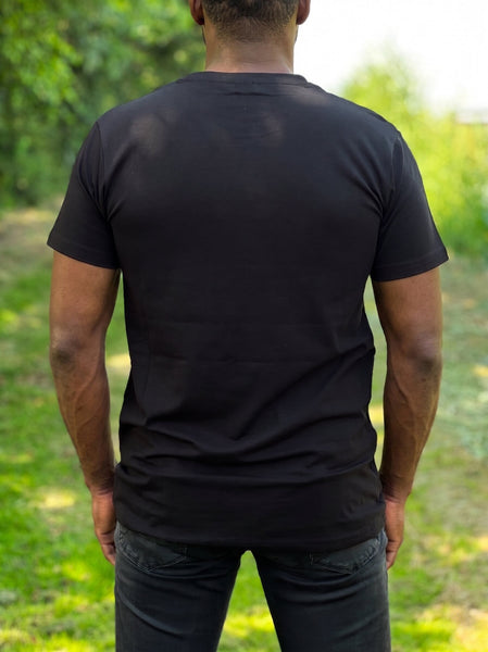 T-shirt with African print details - Pan Africa Kente pocket
