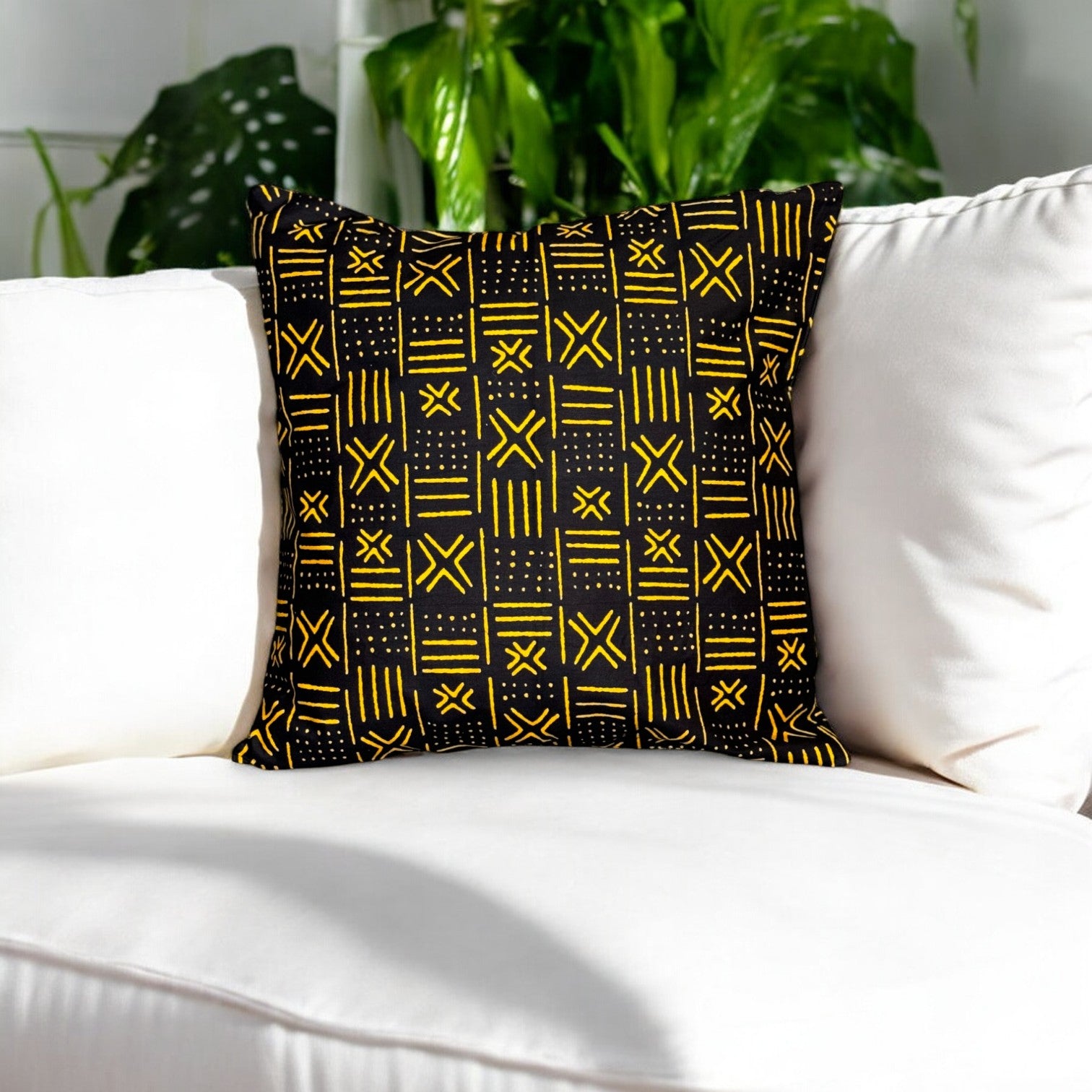 African pillow cover |Black / Yellow Bogolan - Decorative pillow 45x45cm - 100% Cotton