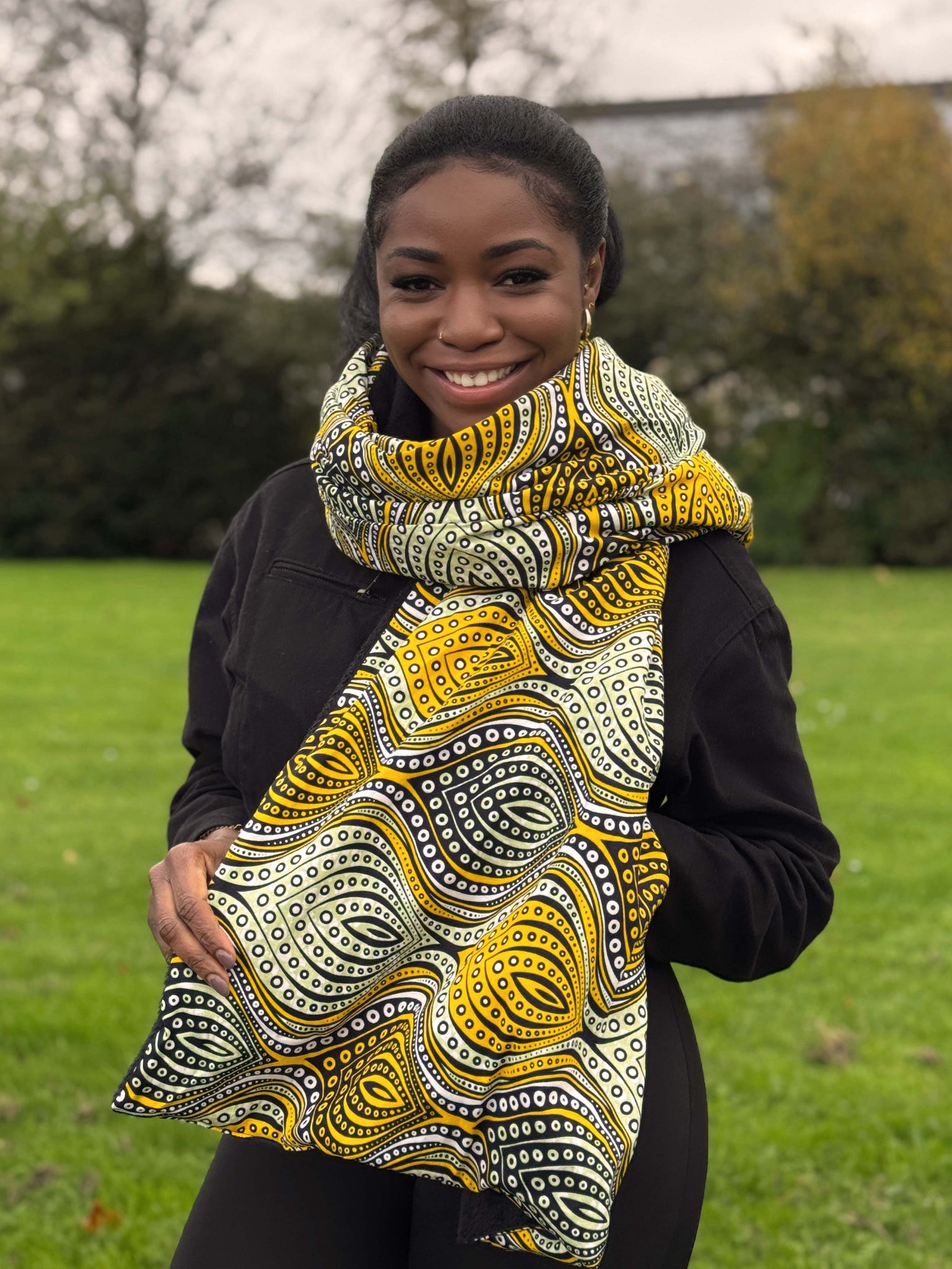 African print Winter scarf for Adults Unisex - Yellow Waves