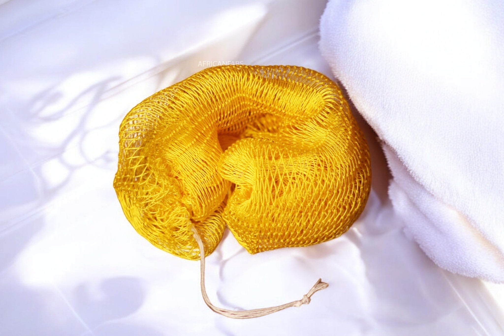 African net sponge / African exfoliating net / Sapo sponge - Honey yellow